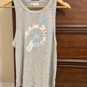 Peloton tank top gray size small